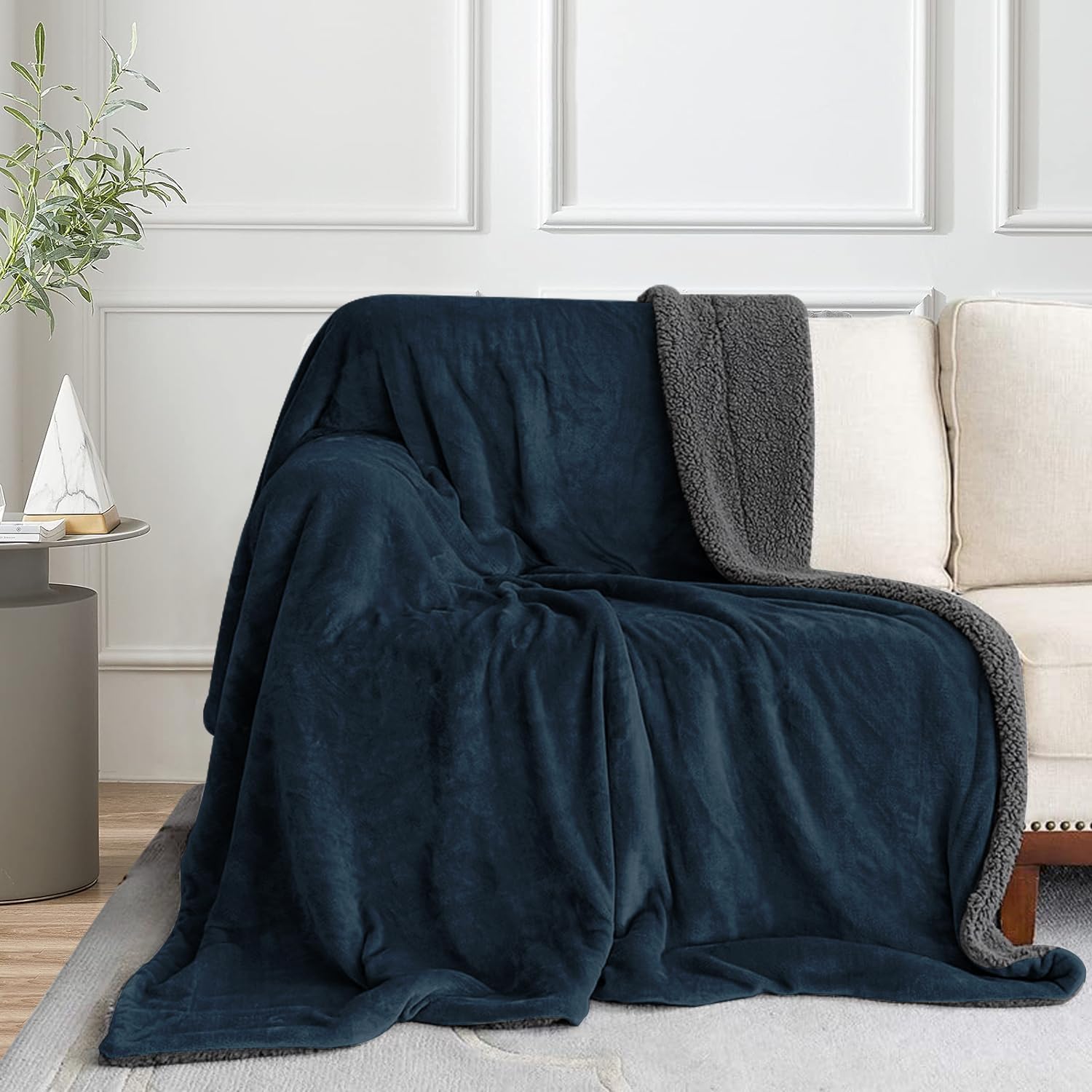 Cloth Fusion Fleece Sherpa Blanket for Winter Single Bed 400GSM,Soft Quilt Blanket for Comfort & Warmth (60X90 Inches, Navy & Grey)